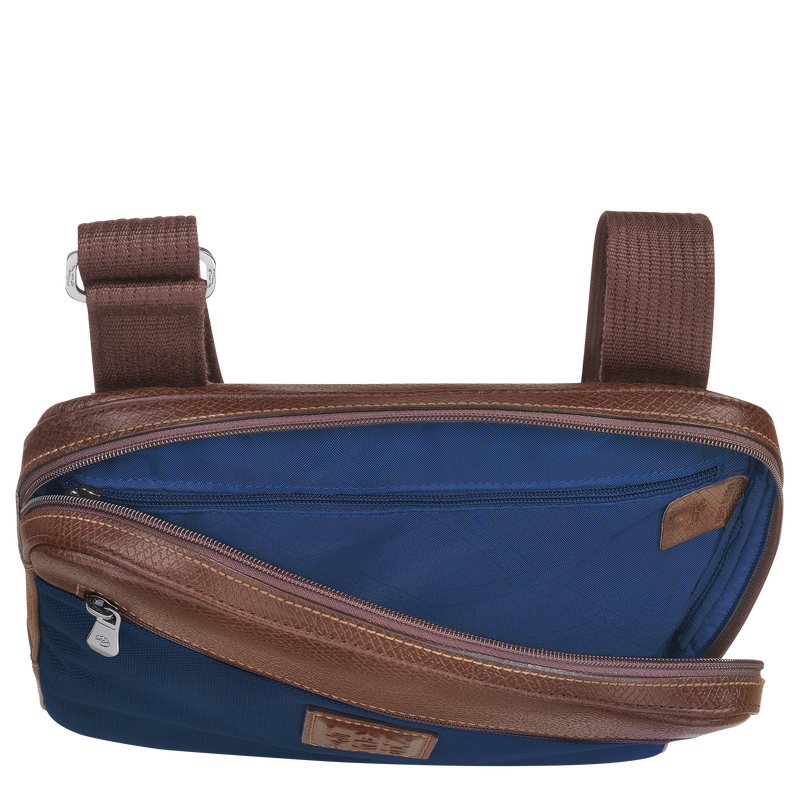 1340-boxford-m-crossbody-bag-1.webp