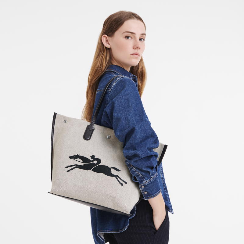 1797-essential-l-tote-bag-1.png
