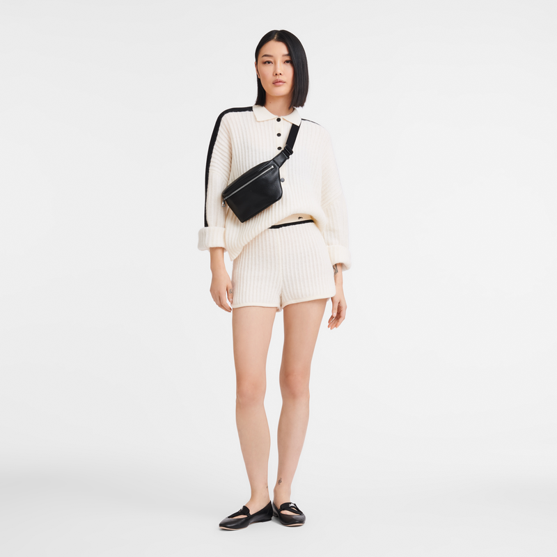 Le Foulonn&eacute; M Belt bag