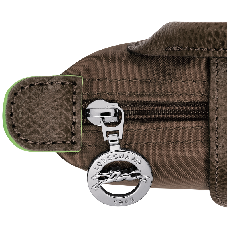 4950-le-pliage-green-pouch-with-handle-1.png