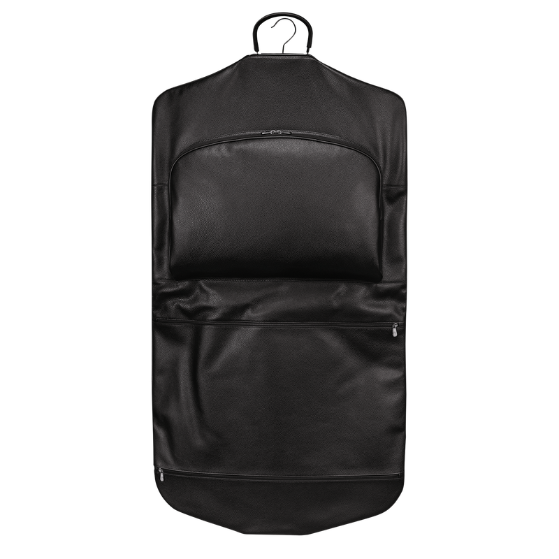 Le Foulonn&eacute; Garment cover