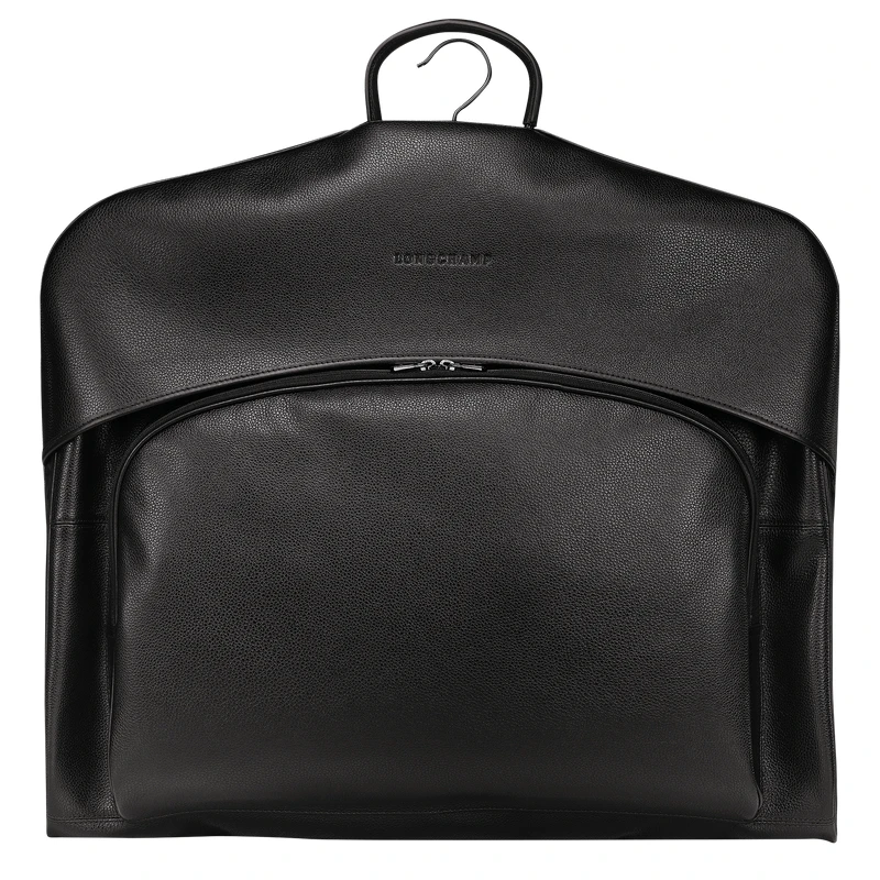 Le Foulonn&eacute; Garment cover